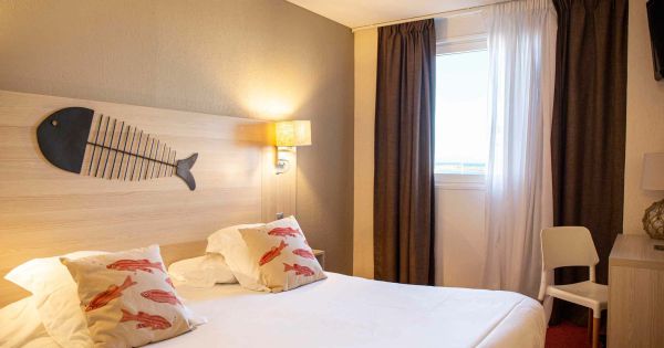 A la découverte de Sète en chambre Confort Côté Port ou Côté Mer