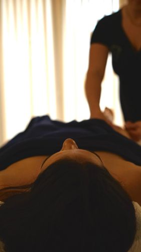Massage ou soin du visage - Une heure